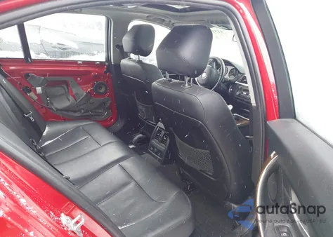 2015 BMW 328I xDrive z USA, uszkodzony, nr VIN WBA3B3G52FNT19077